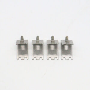 4 cleme pentru raftul R400/600Ss